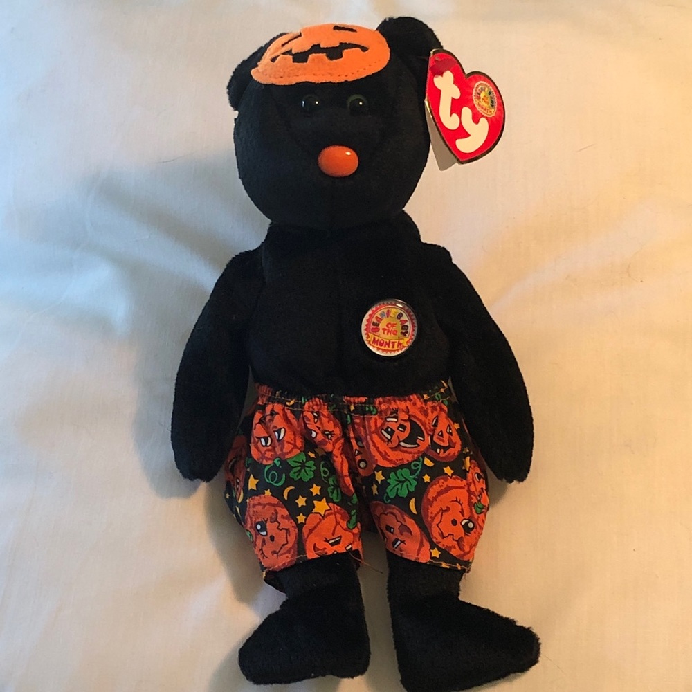 Scares Beanie Baby bear 2006 Halloween Beanie Baby of the Month